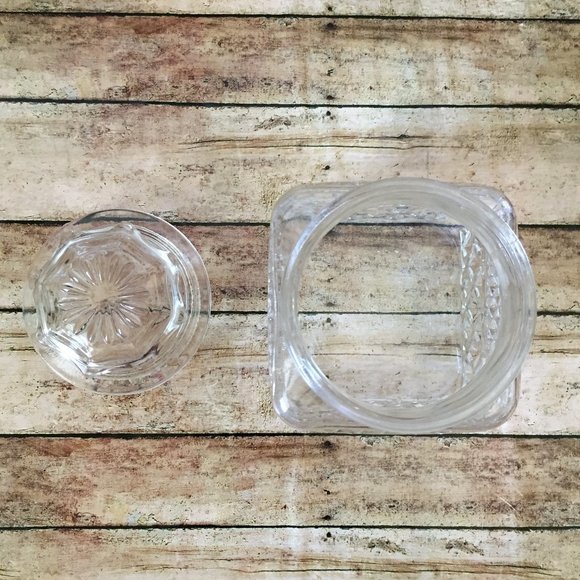 Vintage Anchor Hocking Small Apothecary Jar - Picture 3 of 4